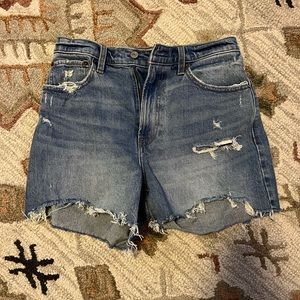 Abercrombie and Fitch curve love shorts